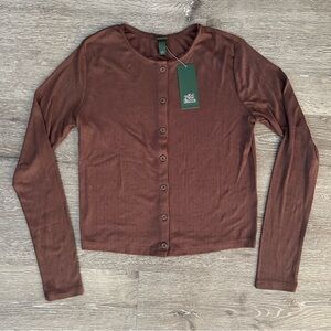 NWT Small Wild Fable Textured Brown Button Down Stretchy Long Sleeve Shirt